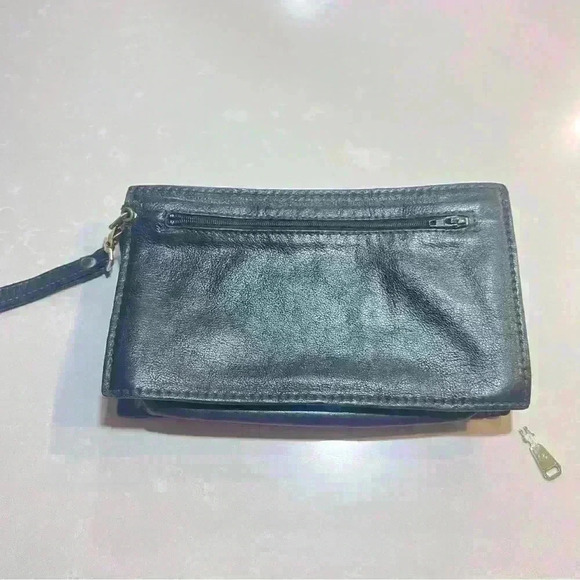 FIOCCHI ITALY BLACK LEATHER MESSENGER BAG  MINI BAG WITH LOCK KEY - Picture 4 of 13